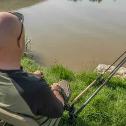 Visspullen Korum Tripod Feeder Arm (1 Review) 8 Visspullen Korum Tripod Feeder Arm (1 Review) -Fishfinder Winkel 3cbf11db1afbc71e scaled