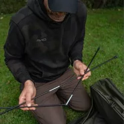 Visspullen Avid Carp Revive Onthaakmat (1 Review) -Fishfinder Winkel a57cc3af3f05197b