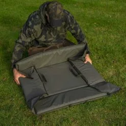 Visspullen Avid Carp Folda-Cradle Onthaakmat -Fishfinder Winkel f89069df4406b426